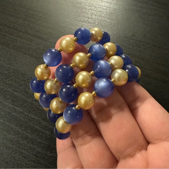 ⚜️3 for $30⚜️ Pearlescent Ivory and Blue Beads Beaded Wrap Bracelet - Picture 8 of 10